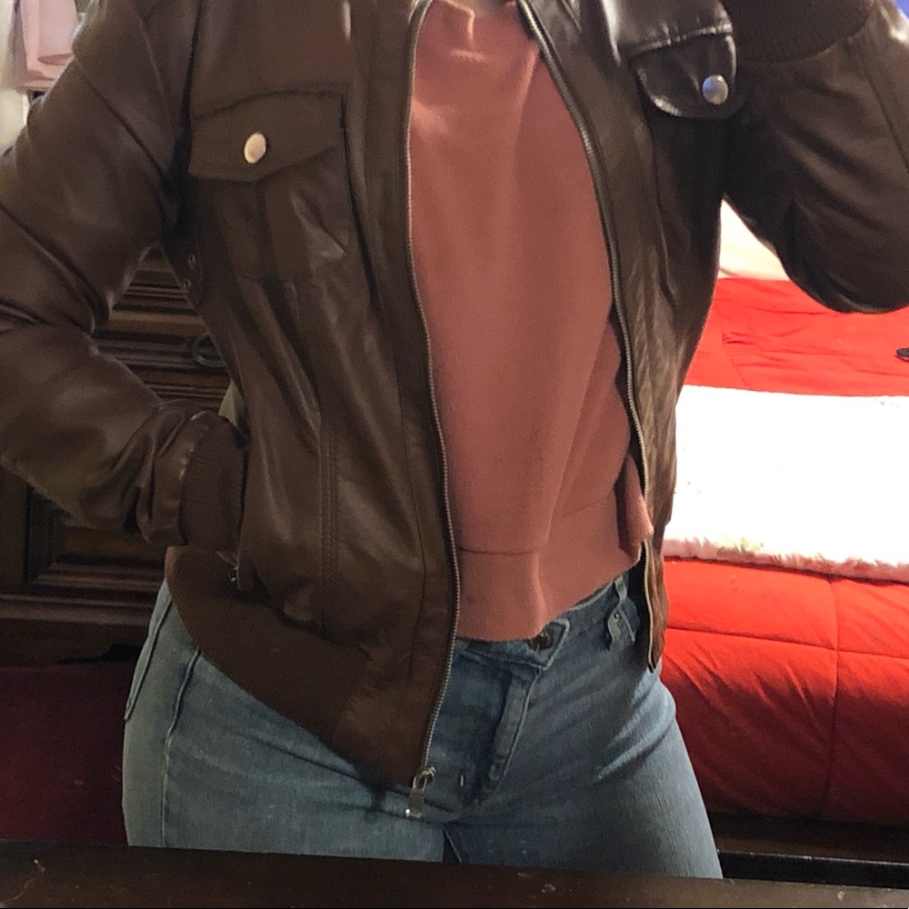 Jacket - Picture 5 of 6